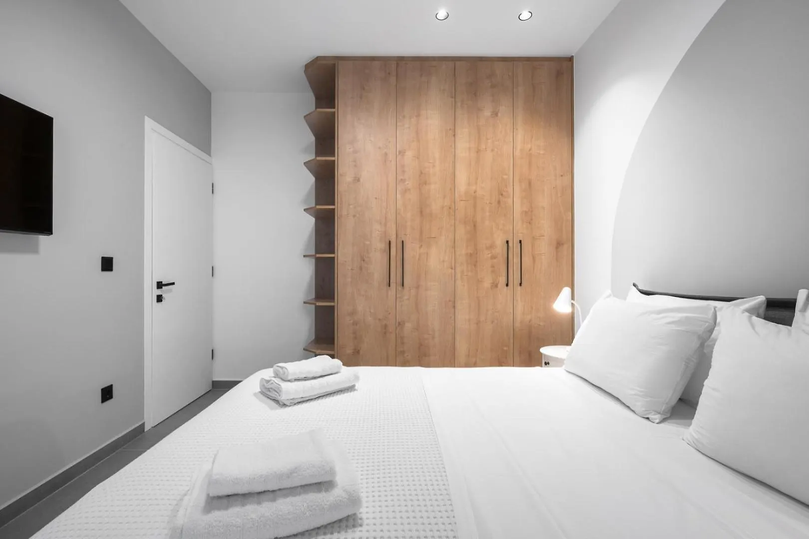 #Luxlikehome City Glow Apartment Thessaloniki