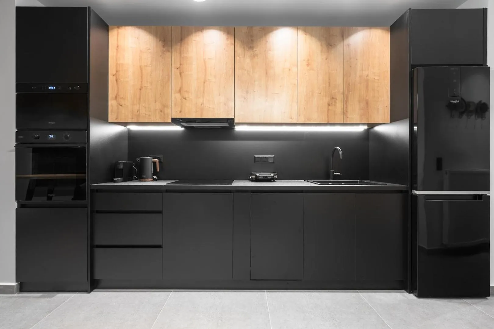 #Luxlikehome City Glow Apartment Thessaloniki
